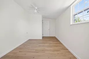 7950 Longridge Dr, Houston, TX 77055 - Photo 15