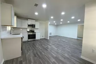 588 Vicksburg Ln, Livingston, TX 77351 - Photo 7