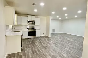 588 Vicksburg Ln, Livingston, TX 77351 - Photo 5