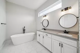 403 Fenn St, Houston, TX 77018 - Photo 19