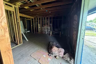 3902 Alberta St, Houston, TX 77021 - Photo 5