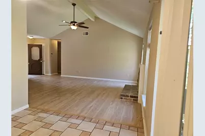 2822 Chimneystone Drive, Sugar Land, TX 77479 - Photo 7