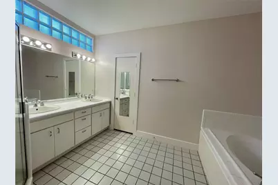 5901 Fairdale Lane #4, Houston, TX 77057 - Photo 5