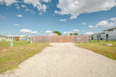 614 Road 5707, Cleveland, TX 77327 - Photo 15