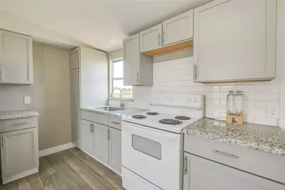 614 Road 5707, Cleveland, TX 77327 - Photo 11