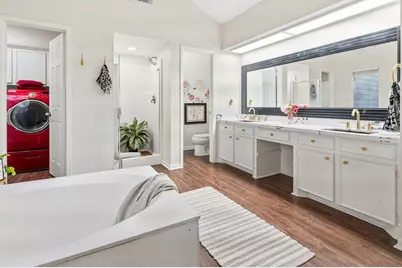 220 Any Way Street, Lake Jackson, TX 77566 - Photo 27