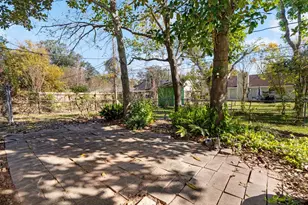 220 Any Way St, Lake Jackson, TX 77566 - Photo 37