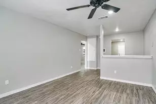 5117 Lavender St, Houston, TX 77026 - Photo 3