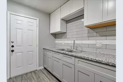 5117 Lavender St #5135, Houston, TX 77026 - Photo 9