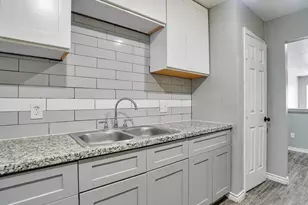 5117 Lavender St, Houston, TX 77026 - Photo 11