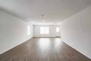 9123 Estes Lks Dr, Baytown, TX 77521 - Photo 11