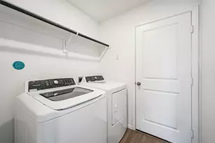 9123 Estes Lks Dr, Baytown, TX 77521 - Photo 21