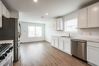 9123 Estes Lakes Drive, Baytown, TX 77521 - Photo 23
