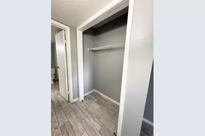 3015 Walnut Bend Lane #13, Houston, TX 77042 - Photo 11