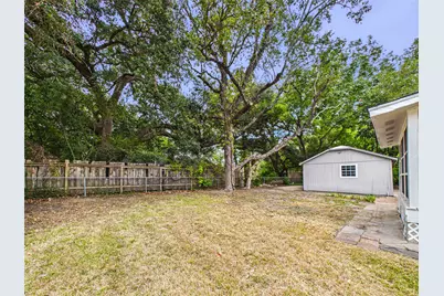 917 Laurel Street, La Marque, TX 77568 - Photo 41