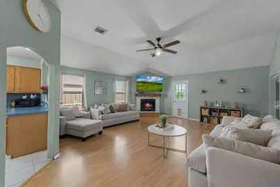 14610 Maisemore Road, Houston, TX 77015 - Photo 11