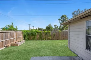 14610 Maisemore Rd, Houston, TX 77015 - Photo 29