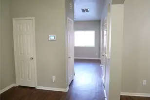 1739 Nichole Woods Dr, Houston, TX 77047 - Photo 7