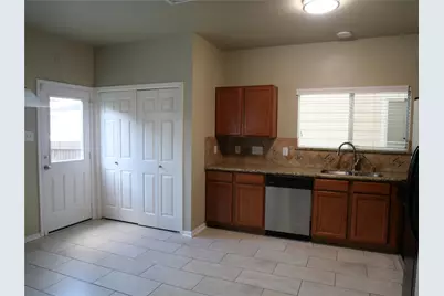 1739 Nichole Woods Drive, Houston, TX 77047 - Photo 15