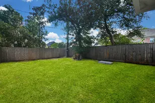 4031 Lanark Ln, Houston, TX 77025 - Photo 3