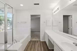 126 W Drifting Shadows Circle, Conroe, TX 77385 - Photo 37