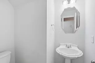 126 W Drifting Shadows Circle, Conroe, TX 77385 - Photo 35