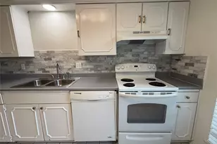 2039 Winrock Blvd, Houston, TX 77057 - Photo 3