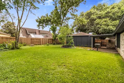 9211 Meaux Drive, Houston, TX 77031 - Photo 27