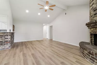 9211 Meaux Drive, Houston, TX 77031 - Photo 7