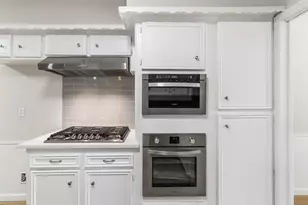 9211 Meaux Dr, Houston, TX 77031 - Photo 9