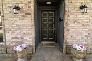 9211 Meaux Dr, Houston, TX 77031 - Photo 3