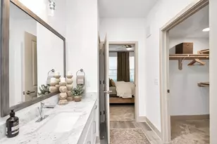 2020 Grandway Dr, Katy, TX 77449 - Photo 17