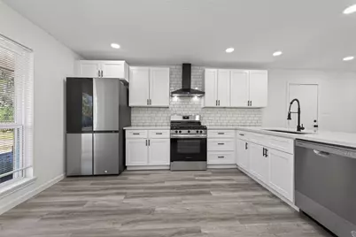24034 E Lake Houston Parkway, Houston, TX 77336 - Photo 7