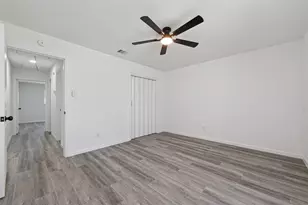 24034 E Lake Houston Pkwy, Houston, TX 77336 - Photo 17