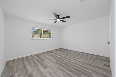 24034 E Lake Houston Parkway, Houston, TX 77336 - Photo 19