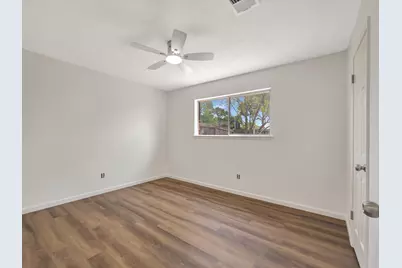 10340 Rocky Hollow Road, La Porte, TX 77571 - Photo 33