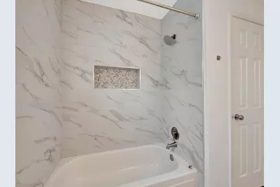 10340 Rocky Hollow Road, La Porte, TX 77571 - Photo 31