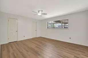 10340 Rocky Hollow Rd, La Porte, TX 77571 - Photo 23