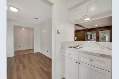 10340 Rocky Hollow Road, La Porte, TX 77571 - Photo 7