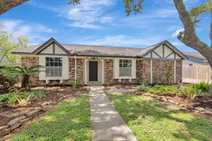 10340 Rocky Hollow Rd, La Porte, TX 77571 - Photo 1