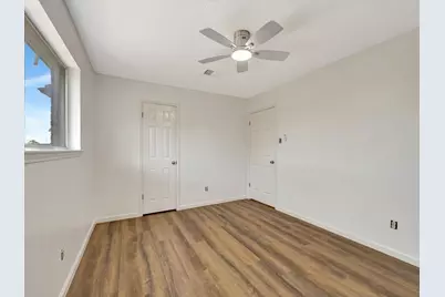 10340 Rocky Hollow Road, La Porte, TX 77571 - Photo 31