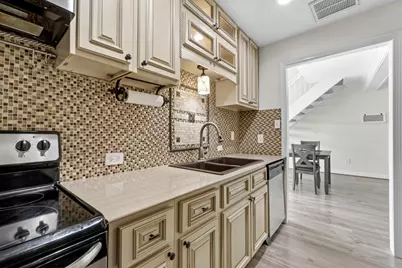 203-C Lakeview Terrace, Montgomery, TX 77356 - Photo 7
