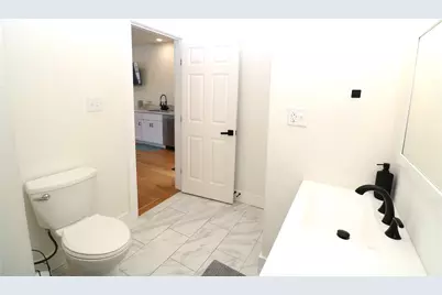 5506 Avenue Q 1/2, Galveston, TX 77551 - Photo 19