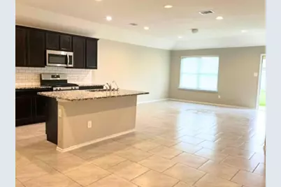 8310 Rose Petals Lane, Rosharon, TX 77583 - Photo 7