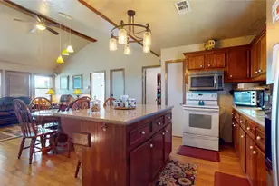 3199 Castle Dr, Port Bolivar, TX 77650 - Photo 15