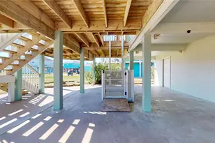 3199 Castle Dr, Port Bolivar, TX 77650 - Photo 13