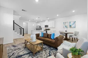 535 Avisa Dr, Kemah, TX 77565 - Photo 1