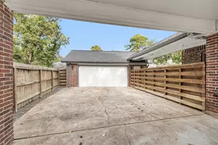 6710 Blue Hills Rd, Houston, TX 77069 - Photo 49