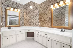 6710 Blue Hills Rd, Houston, TX 77069 - Photo 27