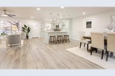 1009 Robinhood, Brenham, TX 77833 - Photo 9